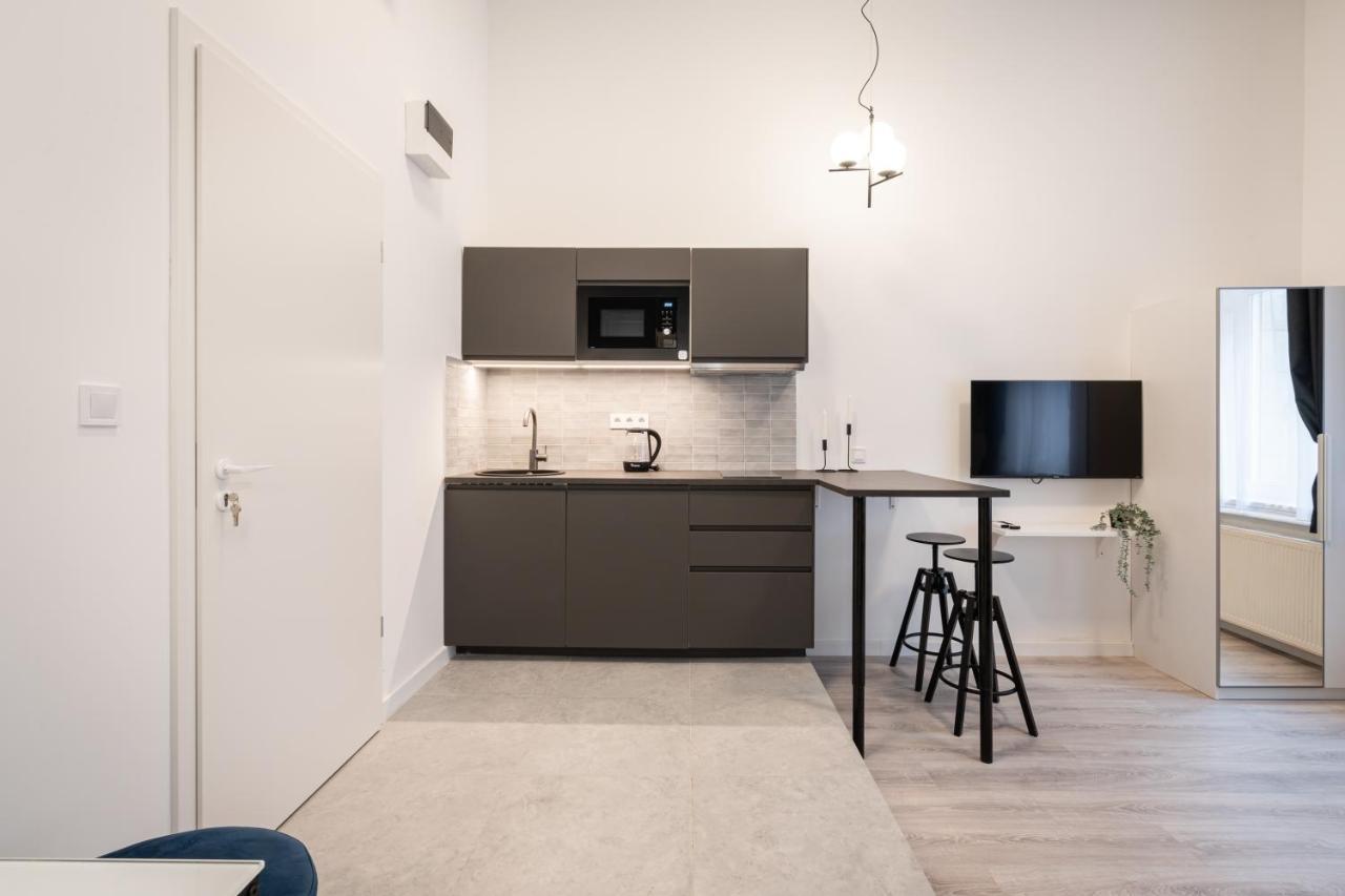 D48 - Central Boulevard Residence - Best Location By Bqa Budapest Exterior photo
